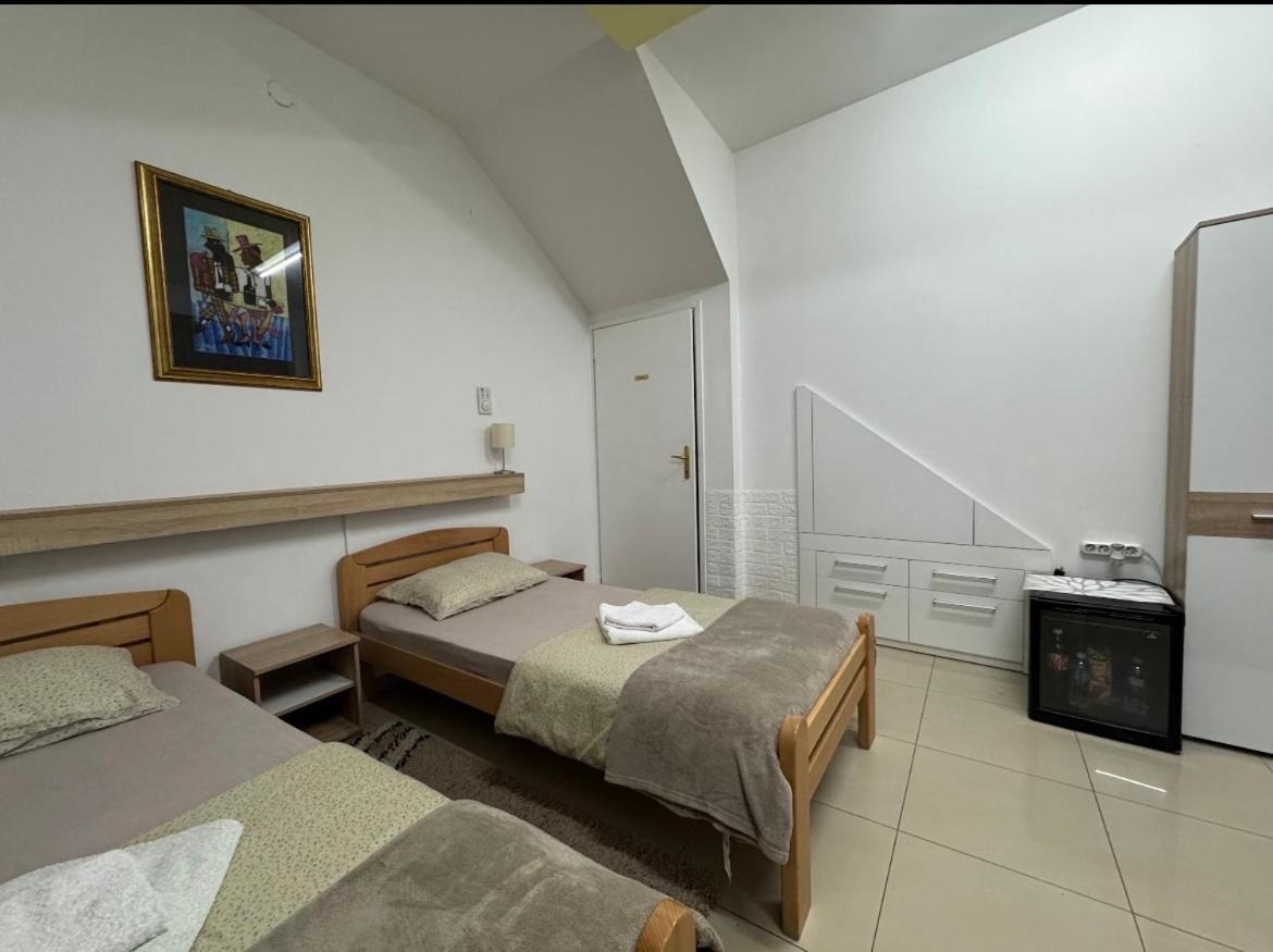 Guesthouse Vladimir & Ana Pančevo المظهر الخارجي الصورة